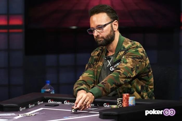 Hellmuth再次击败Negreanu